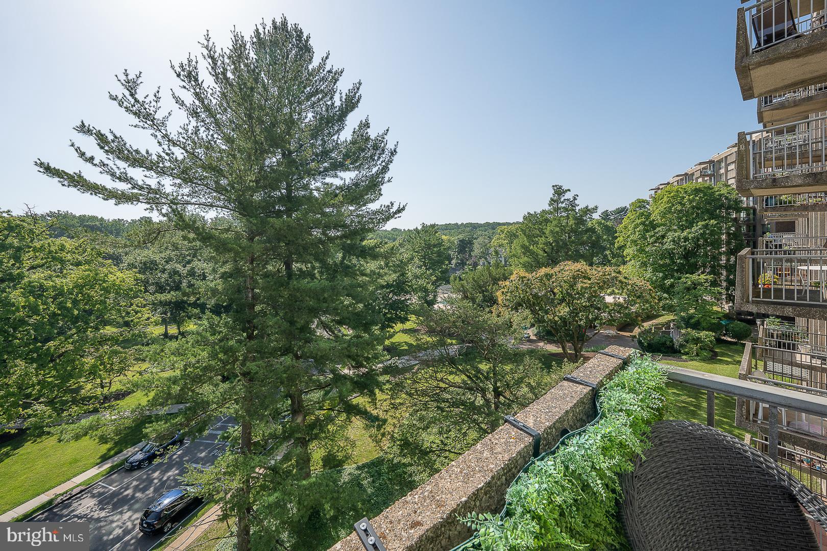 GREEN HILL - Residential