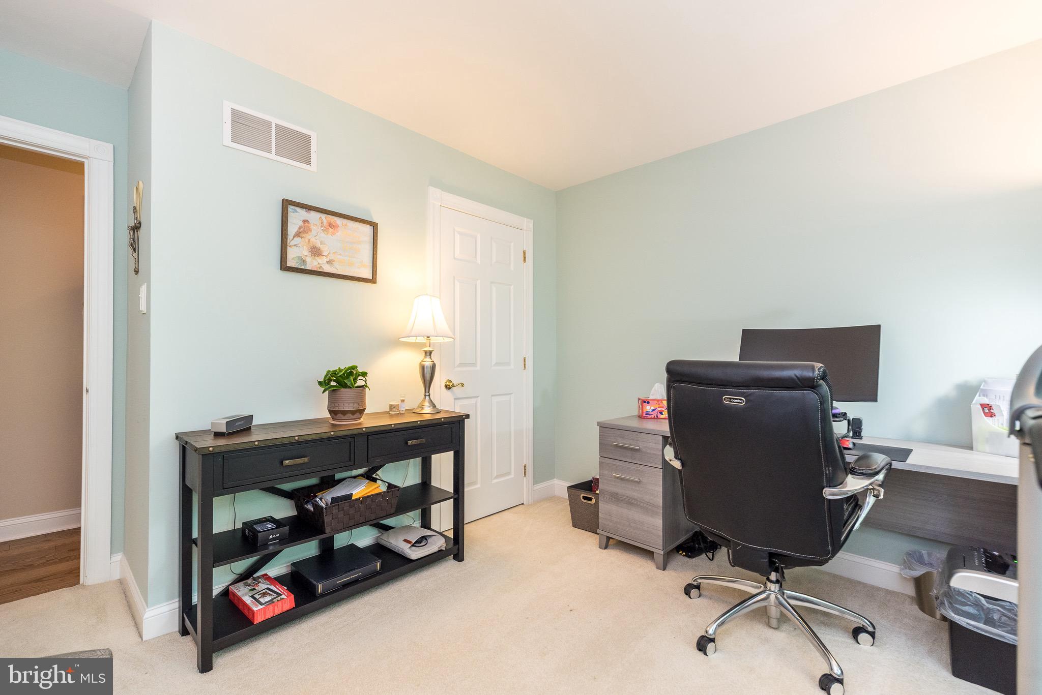 GLENWOOD PARK VILL - Residential