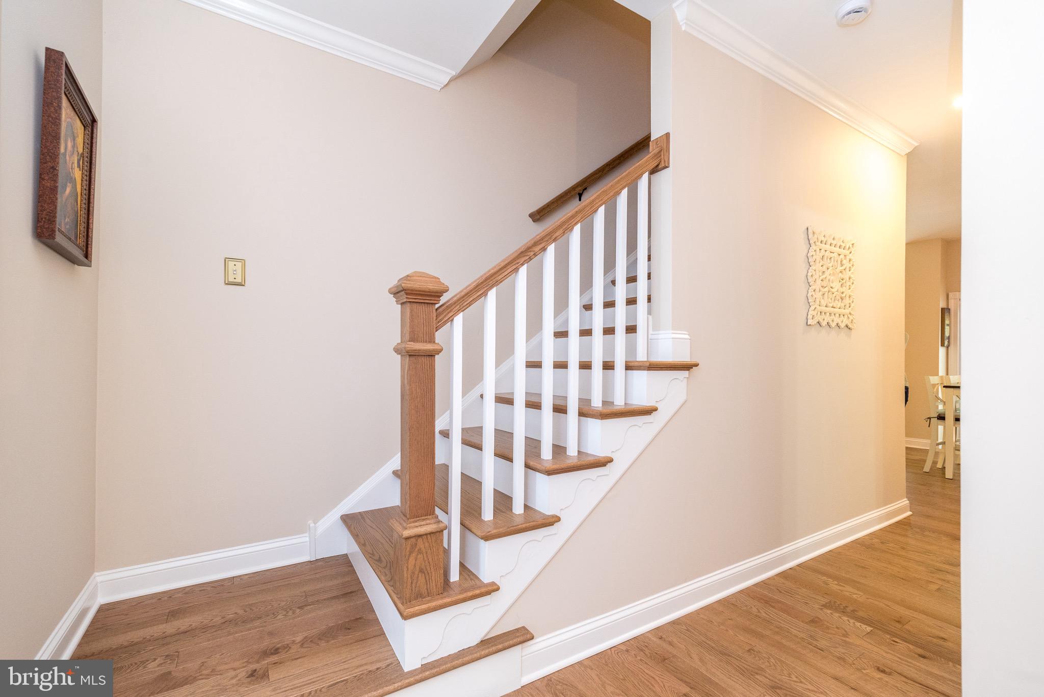GLENWOOD PARK VILL - Residential