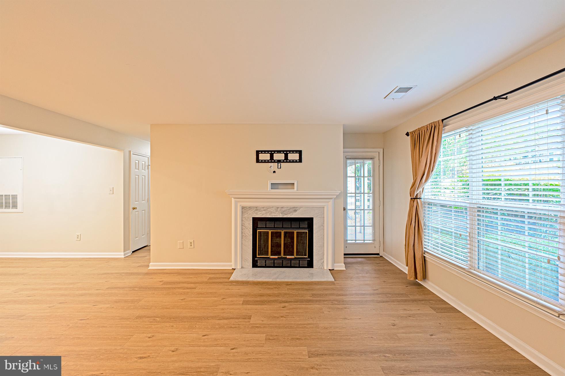 BRISTOL HOUSE - Residential Lease