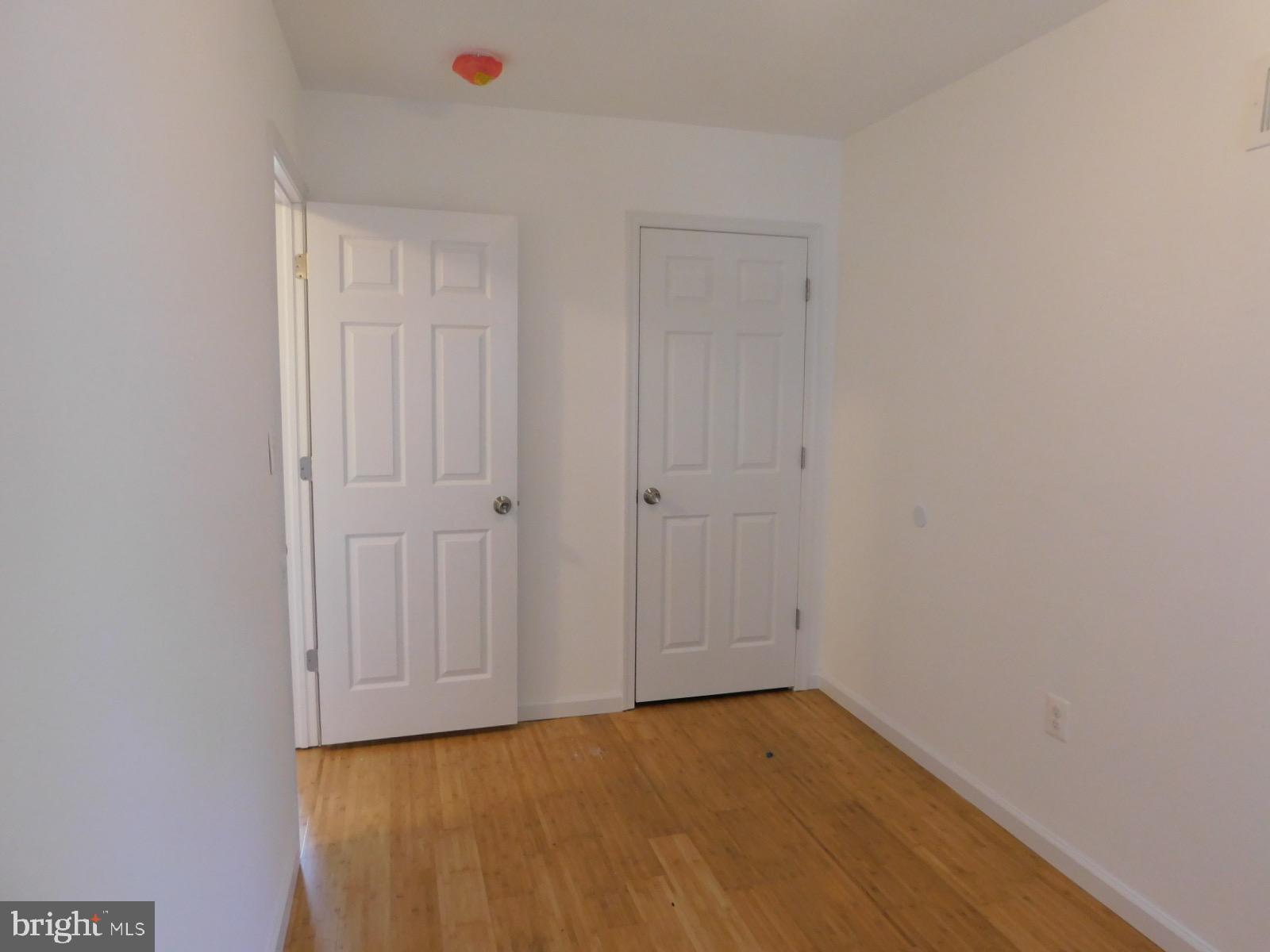 MANTUA - Residential