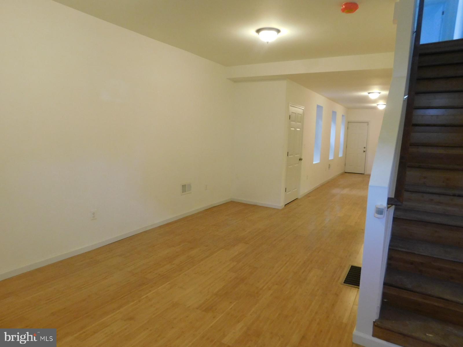 MANTUA - Residential
