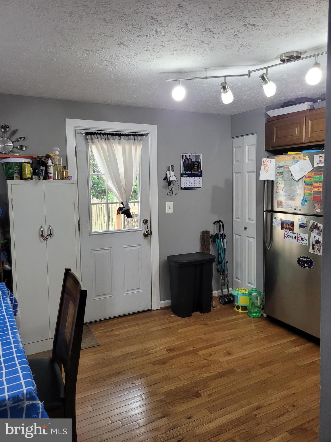 HARMANS WOODS - Residential