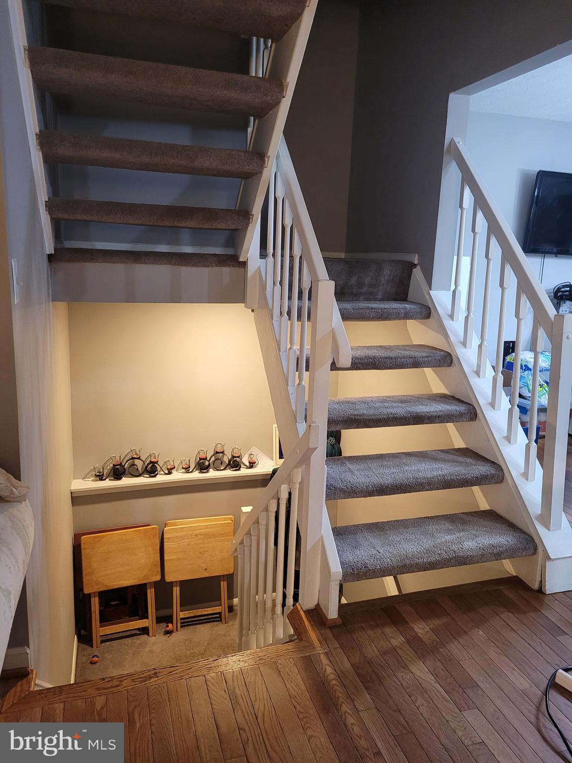 HARMANS WOODS - Residential