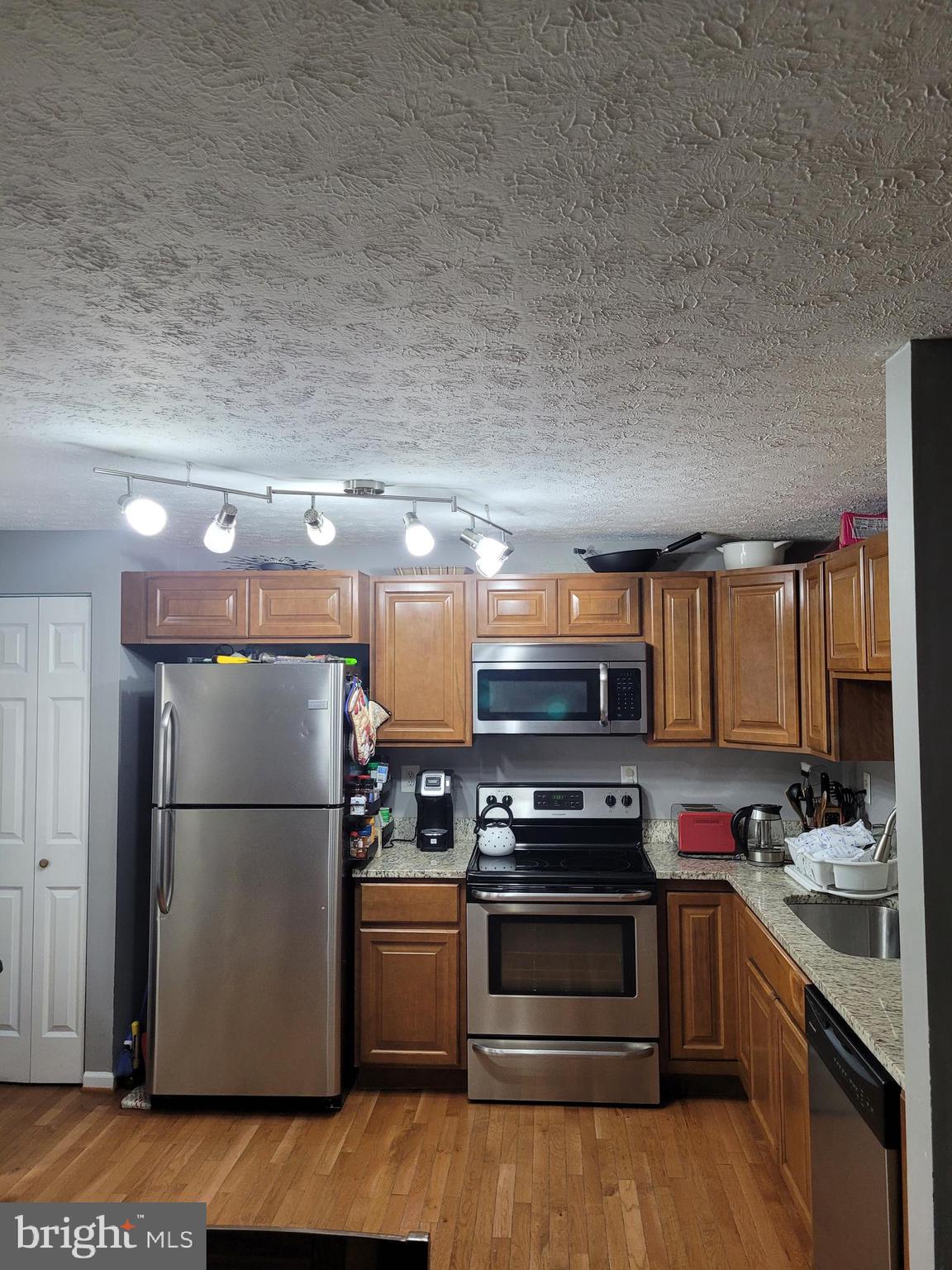 HARMANS WOODS - Residential