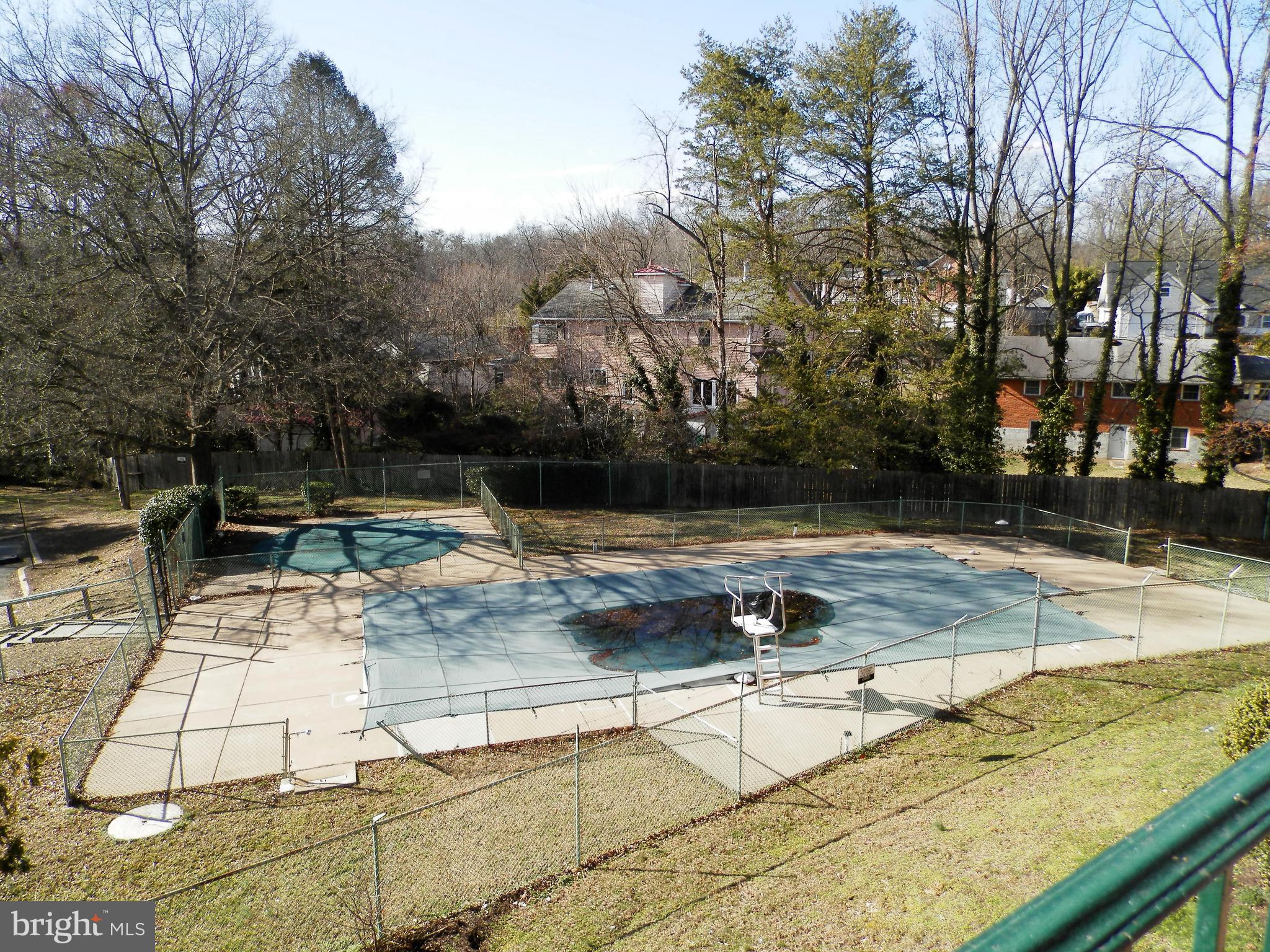 SPRINGFIELD GREEN - Residential Lease