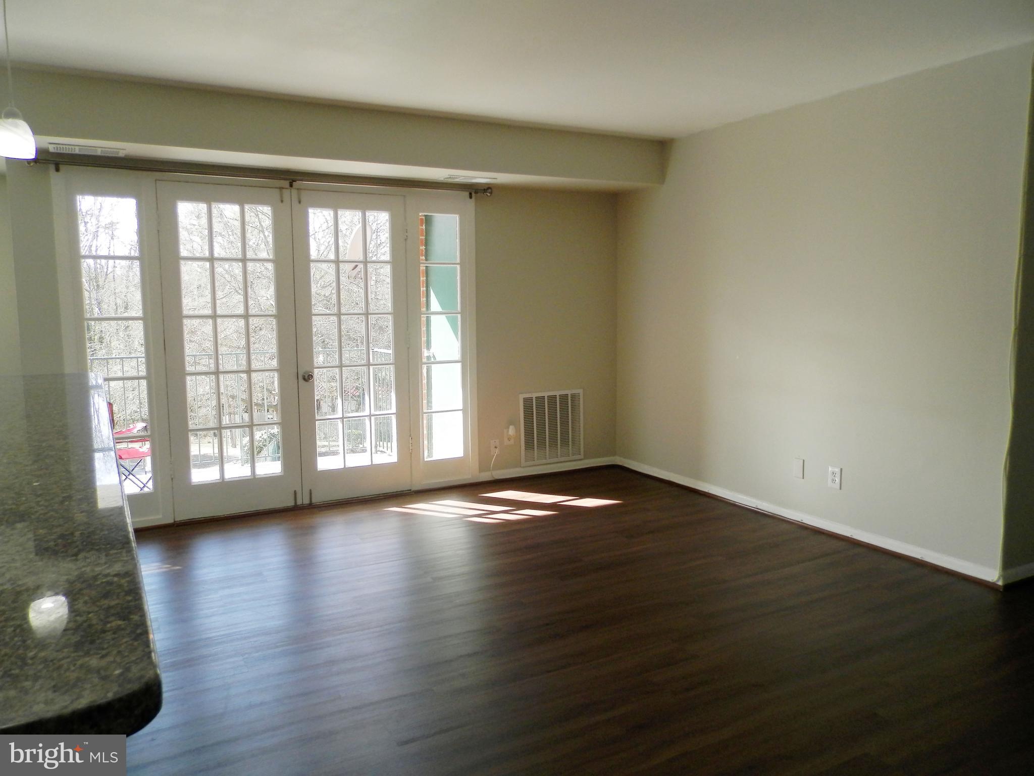 SPRINGFIELD GREEN - Residential Lease