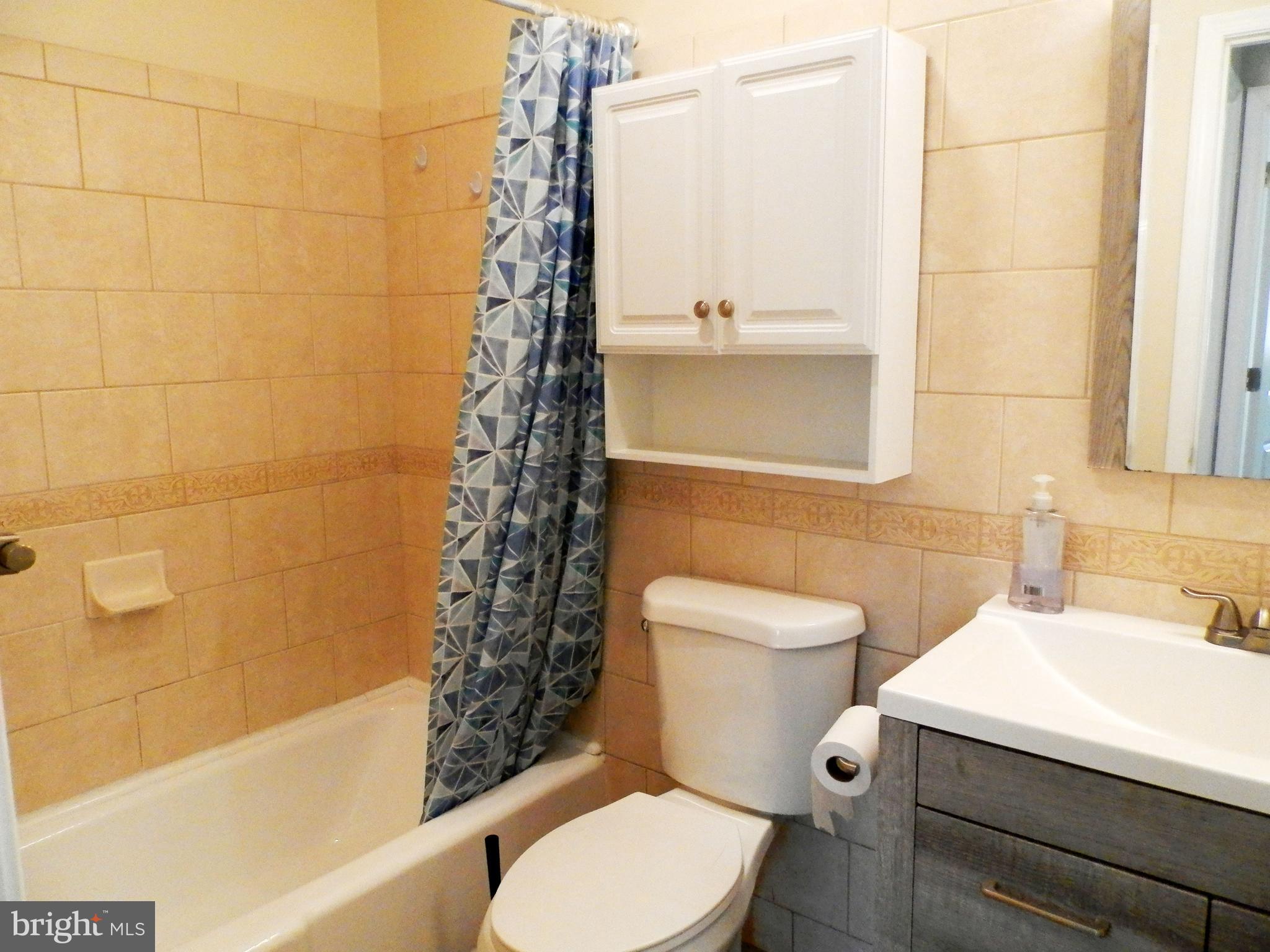 SPRINGFIELD GREEN - Residential Lease