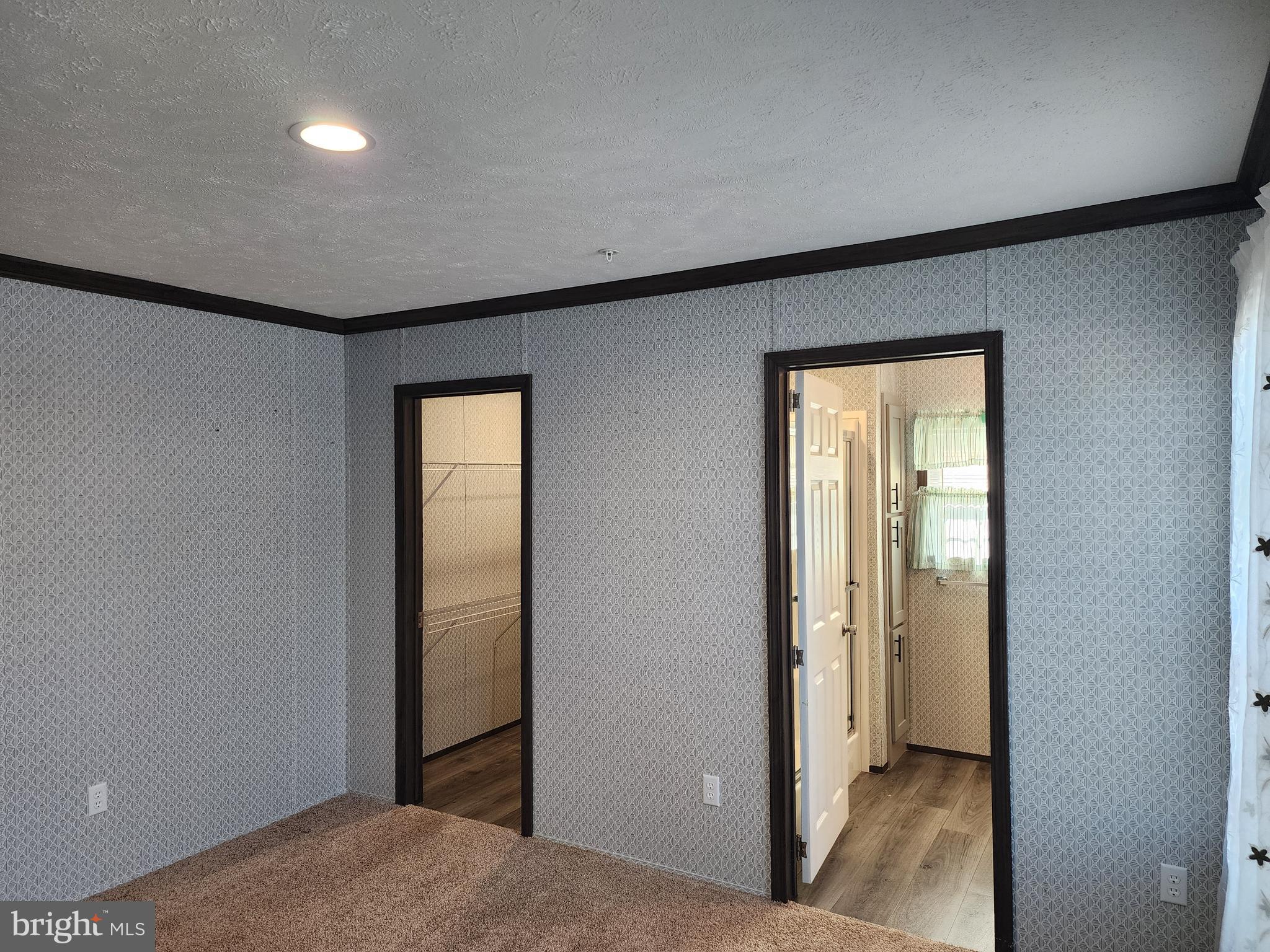 NORTH HAGERSTOWN - Residential