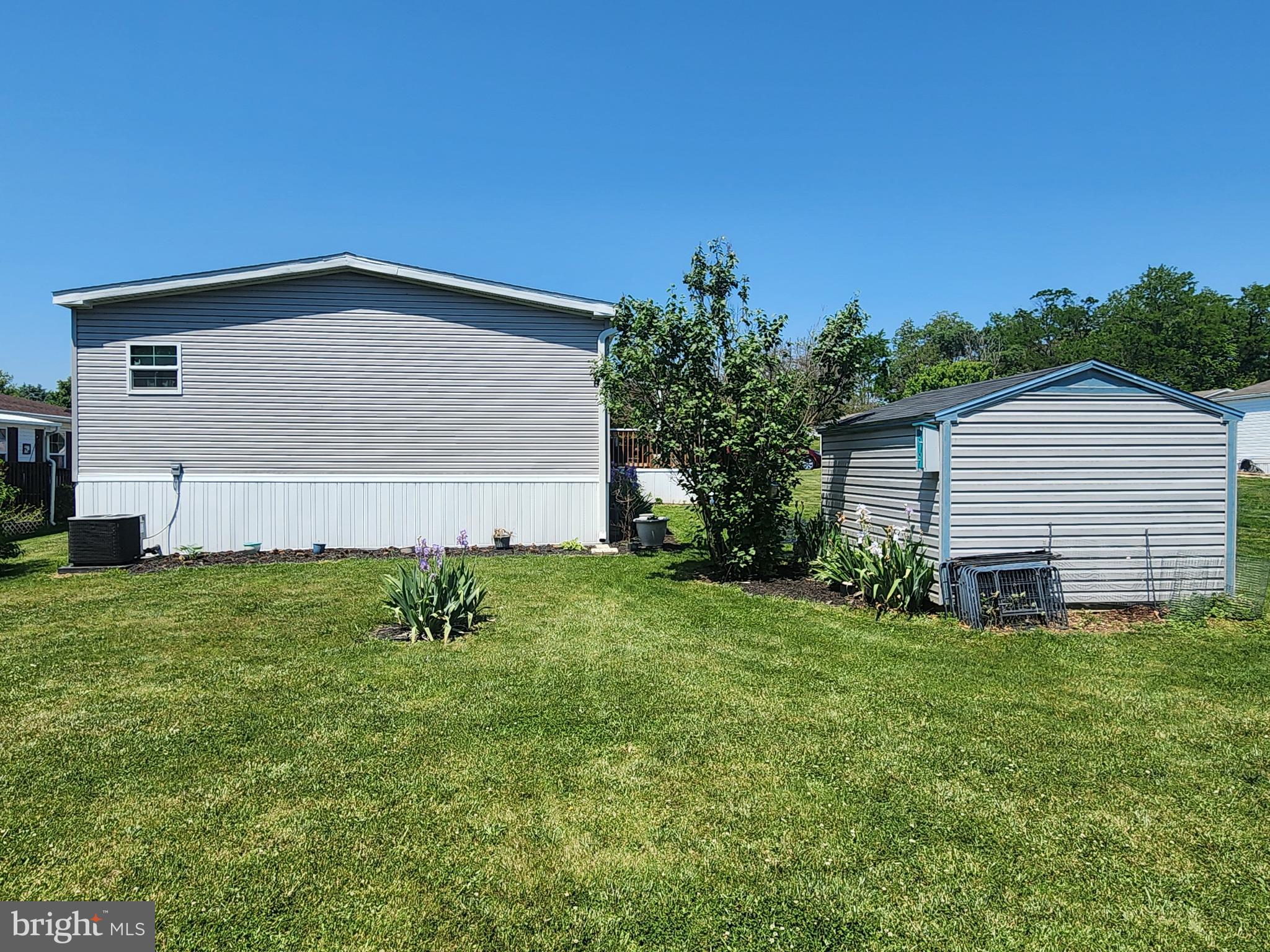 NORTH END - Residential