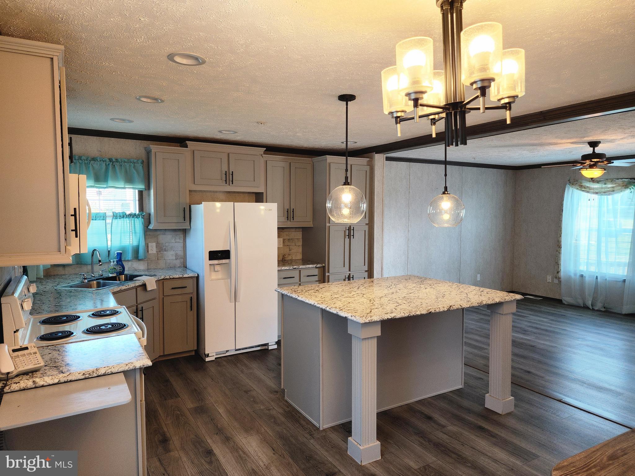 NORTH HAGERSTOWN - Residential