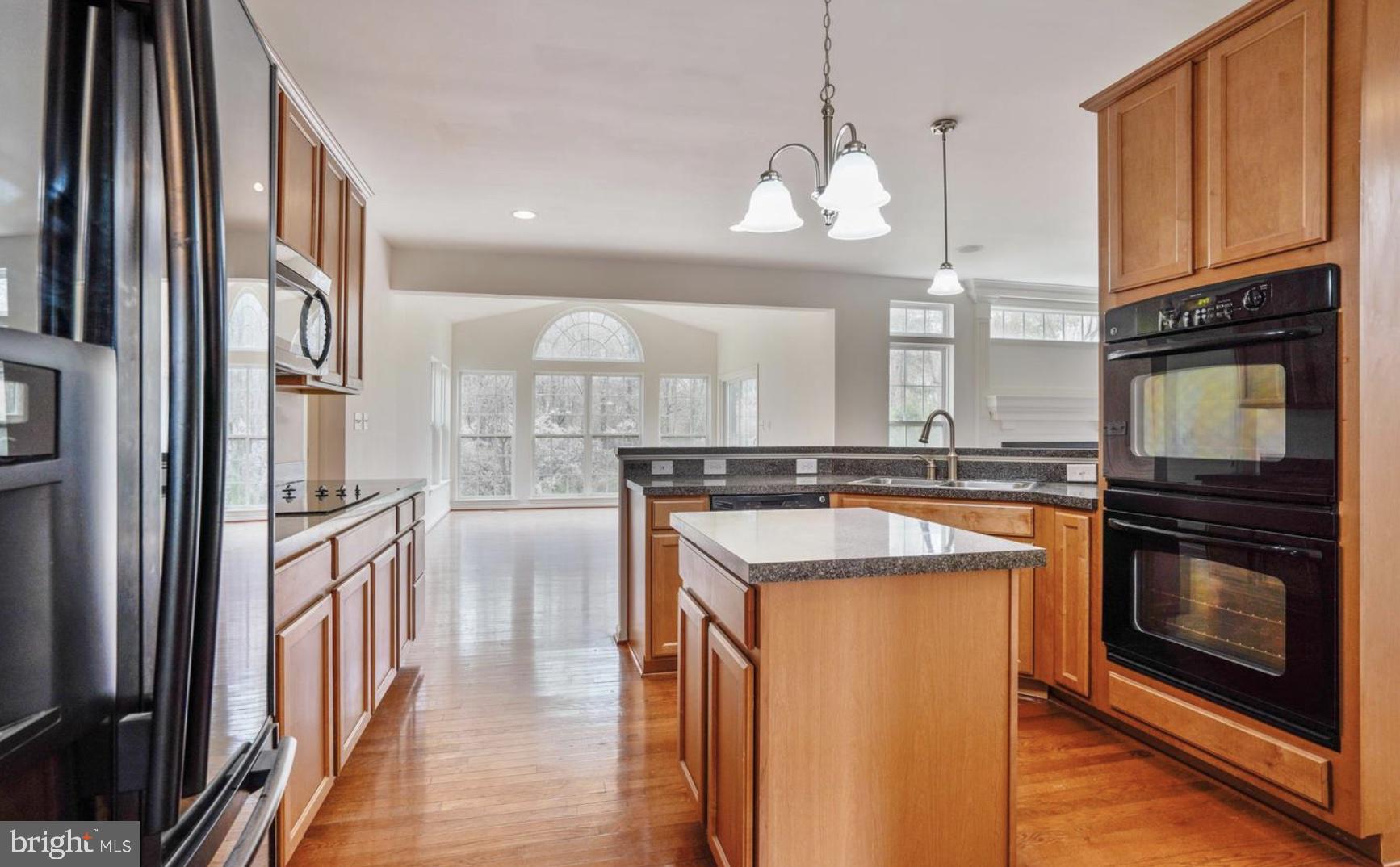 COVENTRY FARMS - Residential