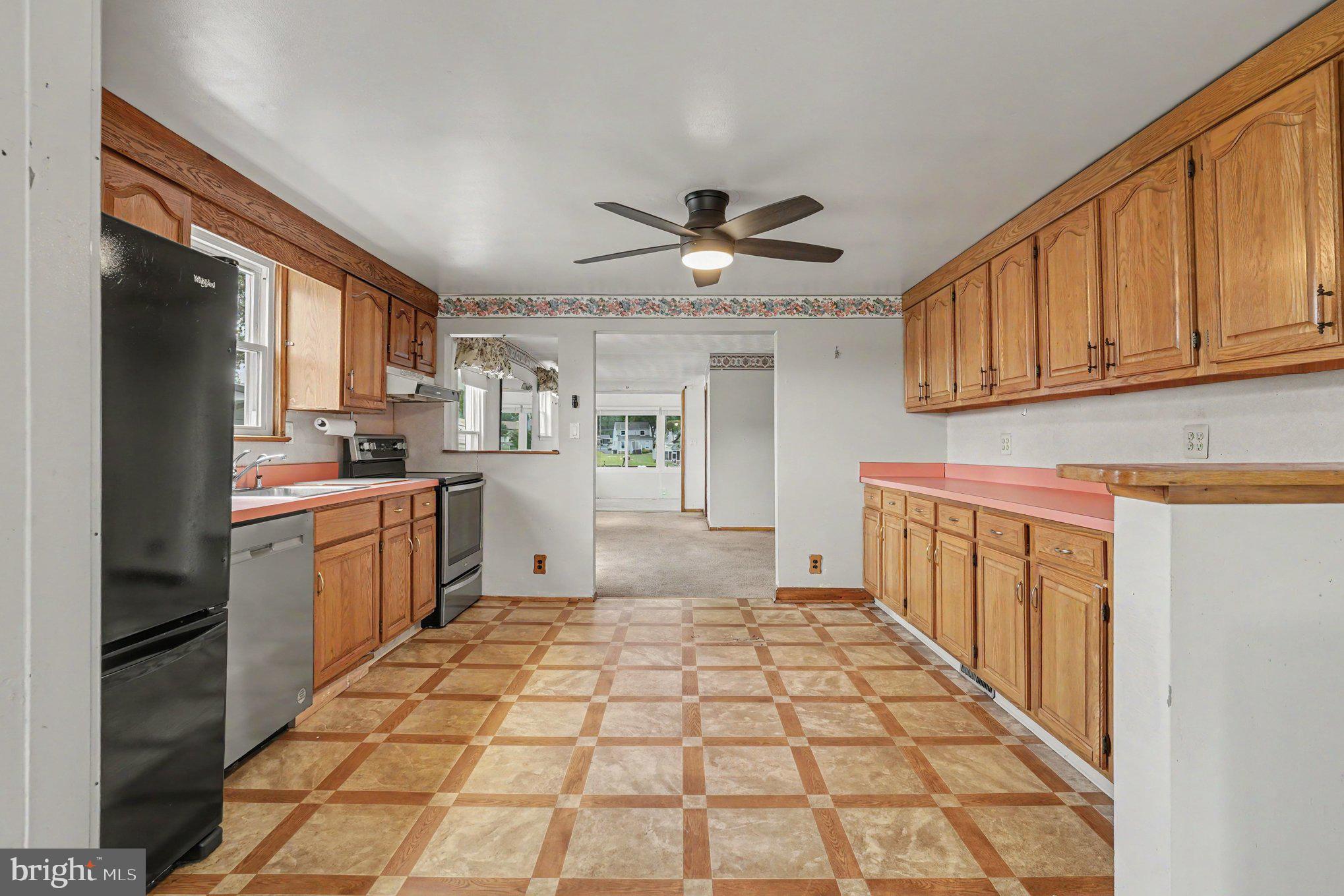 ANNADALE - Residential