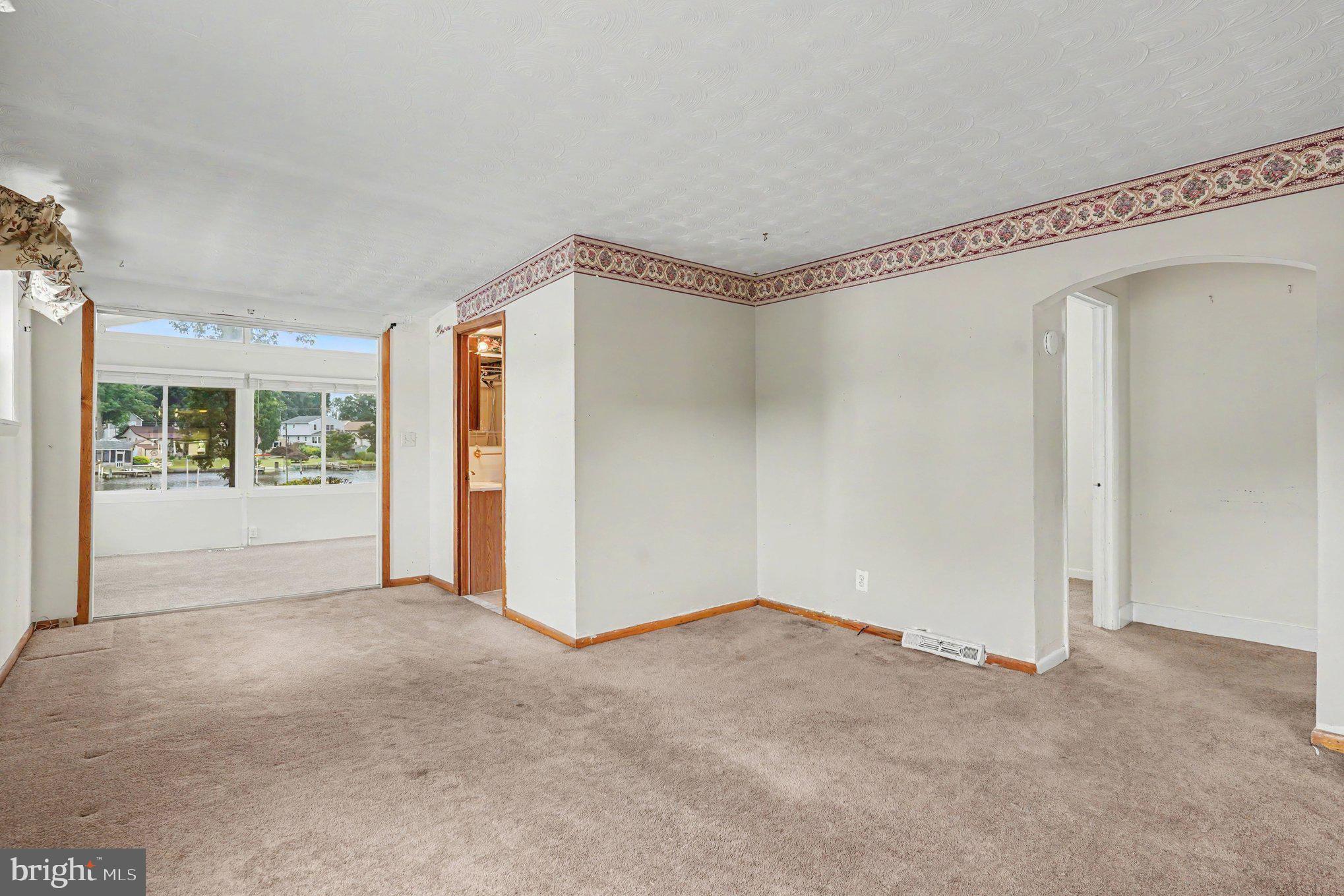 ANNADALE - Residential