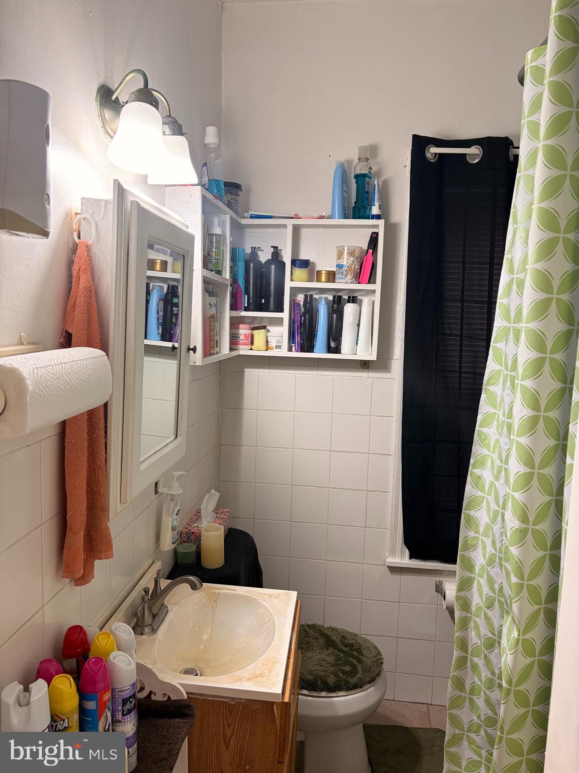 ELMWOOD PARK - Residential Income