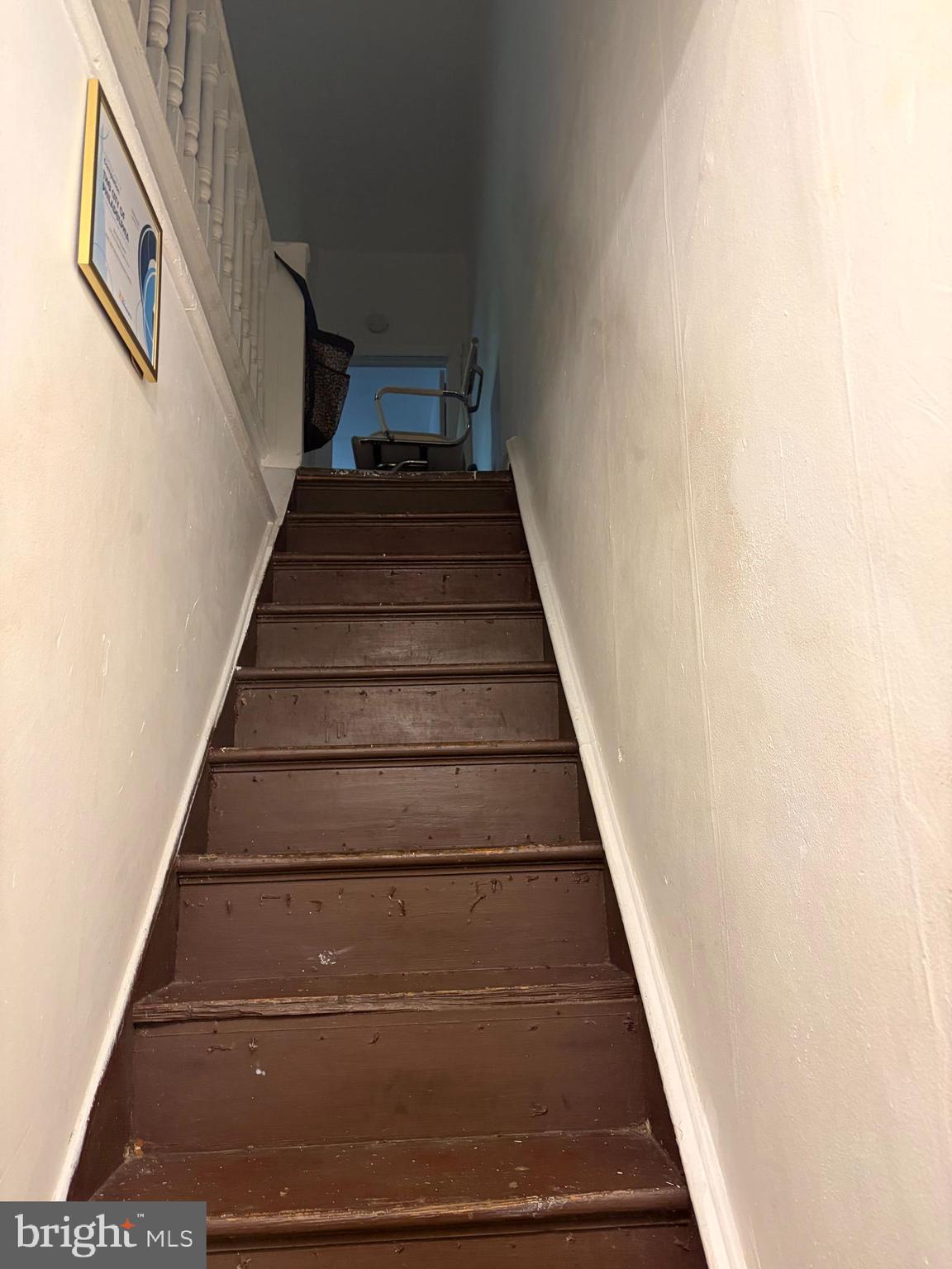 ELMWOOD PARK - Residential Income