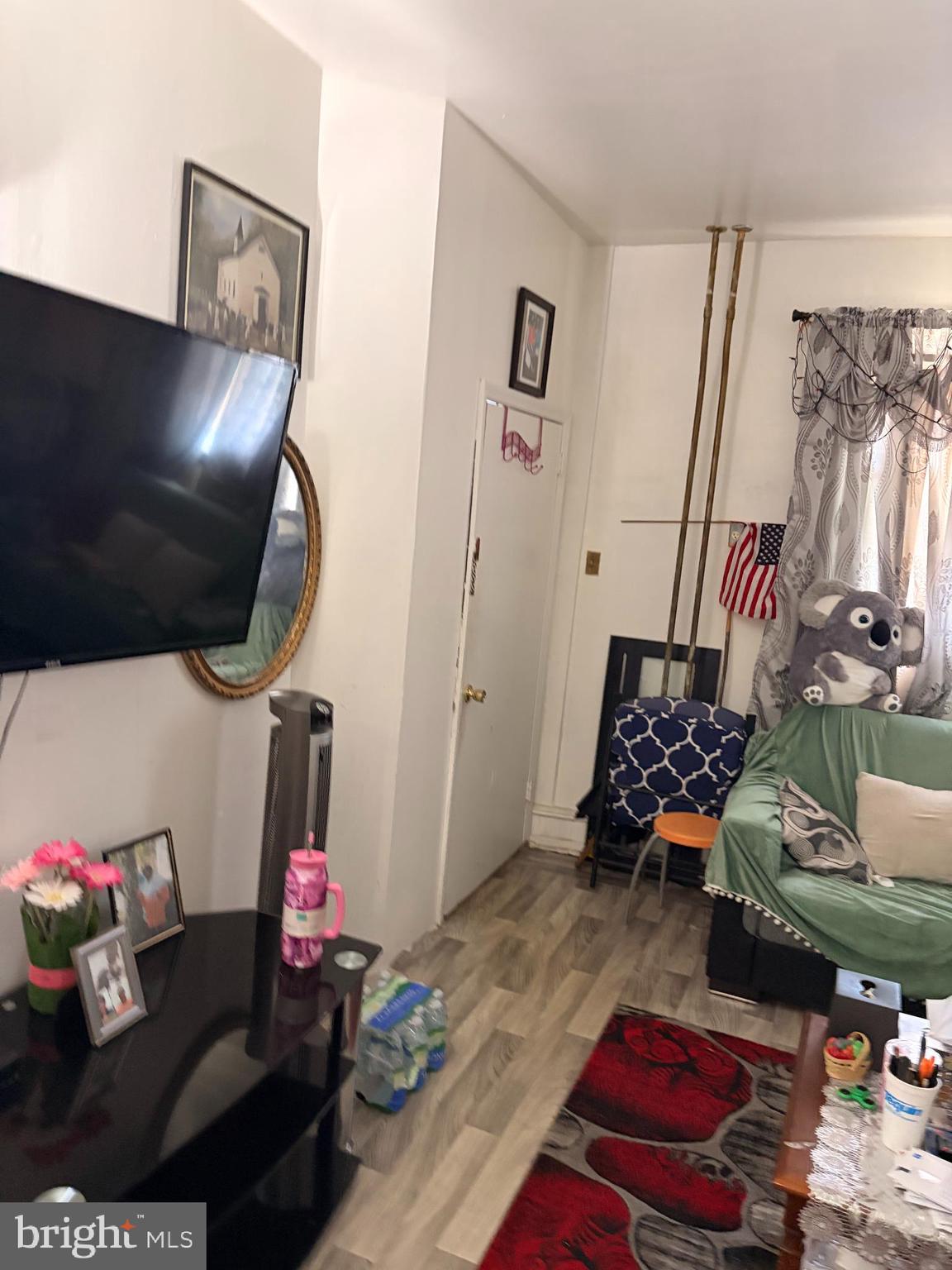 ELMWOOD PARK - Residential Income