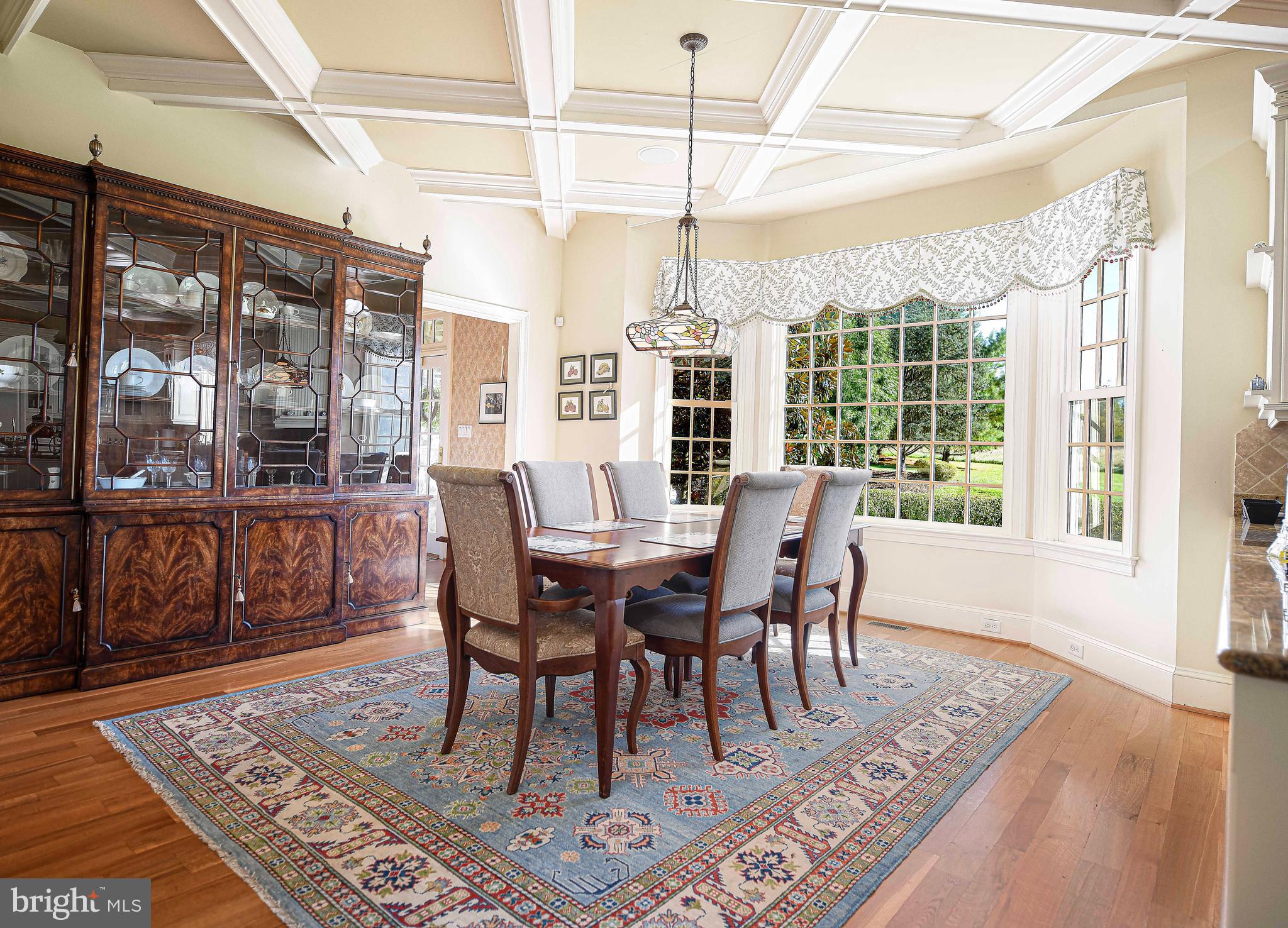 HAYFIELDS MANOR - Residential