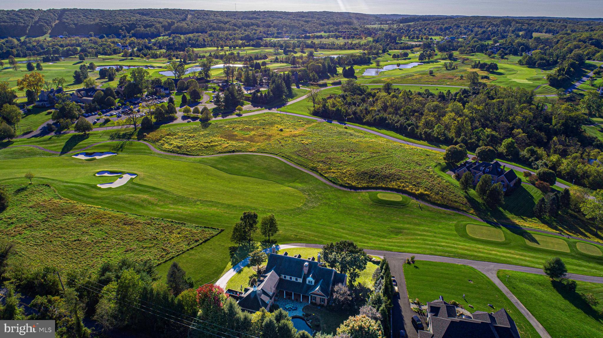 HAYFIELDS MANOR - Residential