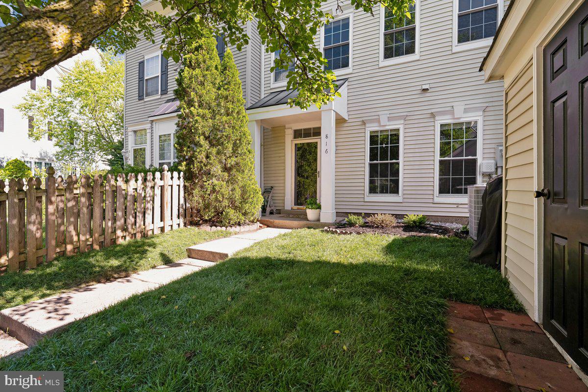 Sought after Piney Orchard townhome with 3 bedrooms, and 2.5 bathrooms. This back- to- back Style townhome is located in a prime location, on a dead-end street, with lots of extra parking. Freshly painted, with NEW stainless-steel appliances. Kitchen has granite countertops and backsplash. All bedrooms are large, with the primary suite located on the third level by itself, with an enormous closet, offering ultimate privacy. The primary suite also offers a large bathroom, with separate soaking tub, and shower. Roof is only a few years old, and the other systems in the home are newer and have been maintained. Front yard is fenced-in and has a shed for storage. Walking distance to Piney Orchard Elementary, parks, pools, and shopping.