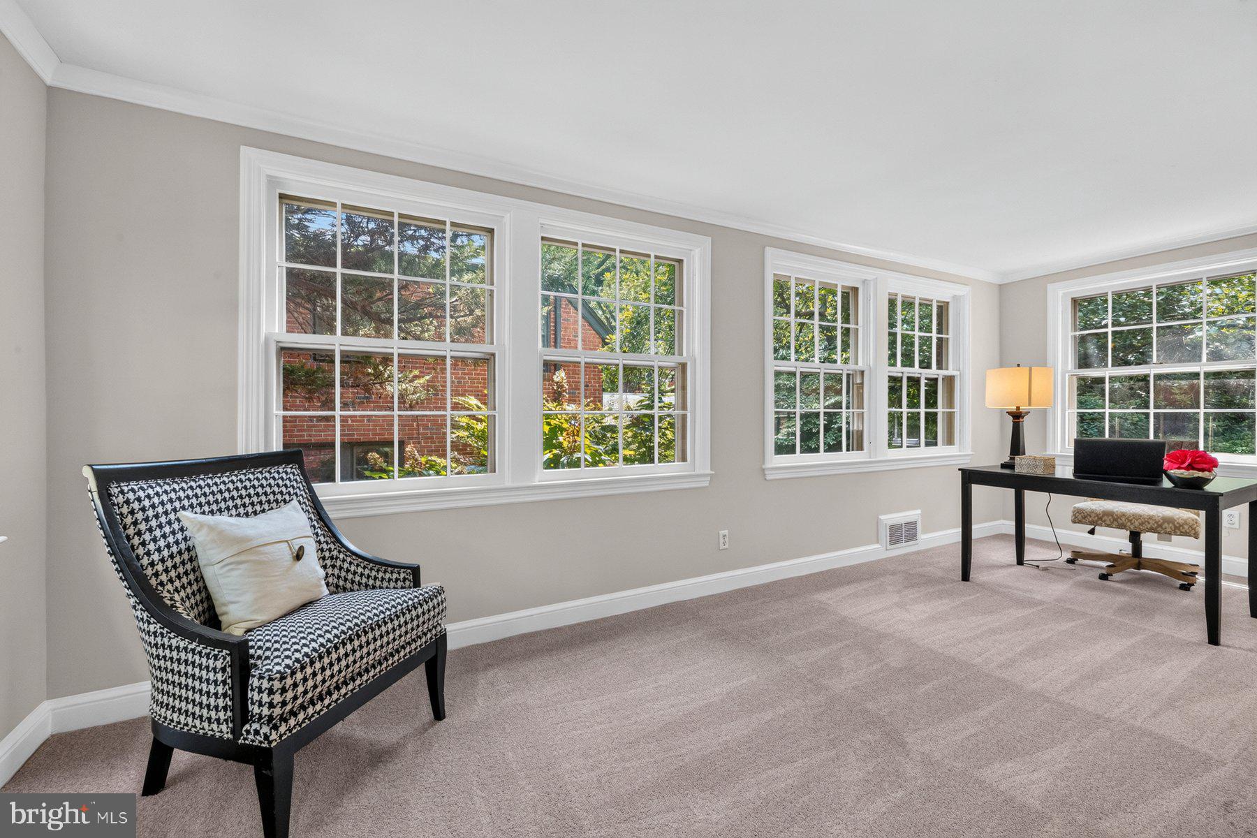 SILVER SPRING - Residential