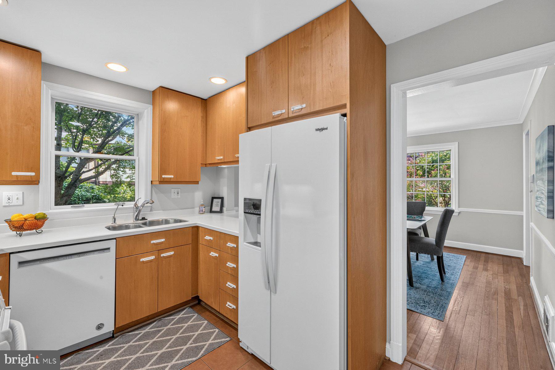 SILVER SPRING - Residential