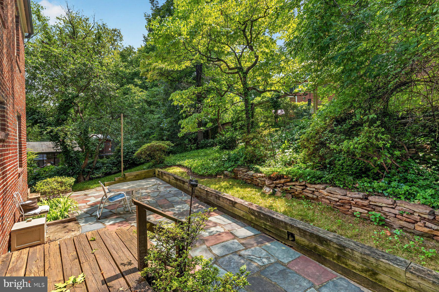 SILVER SPRING - Residential
