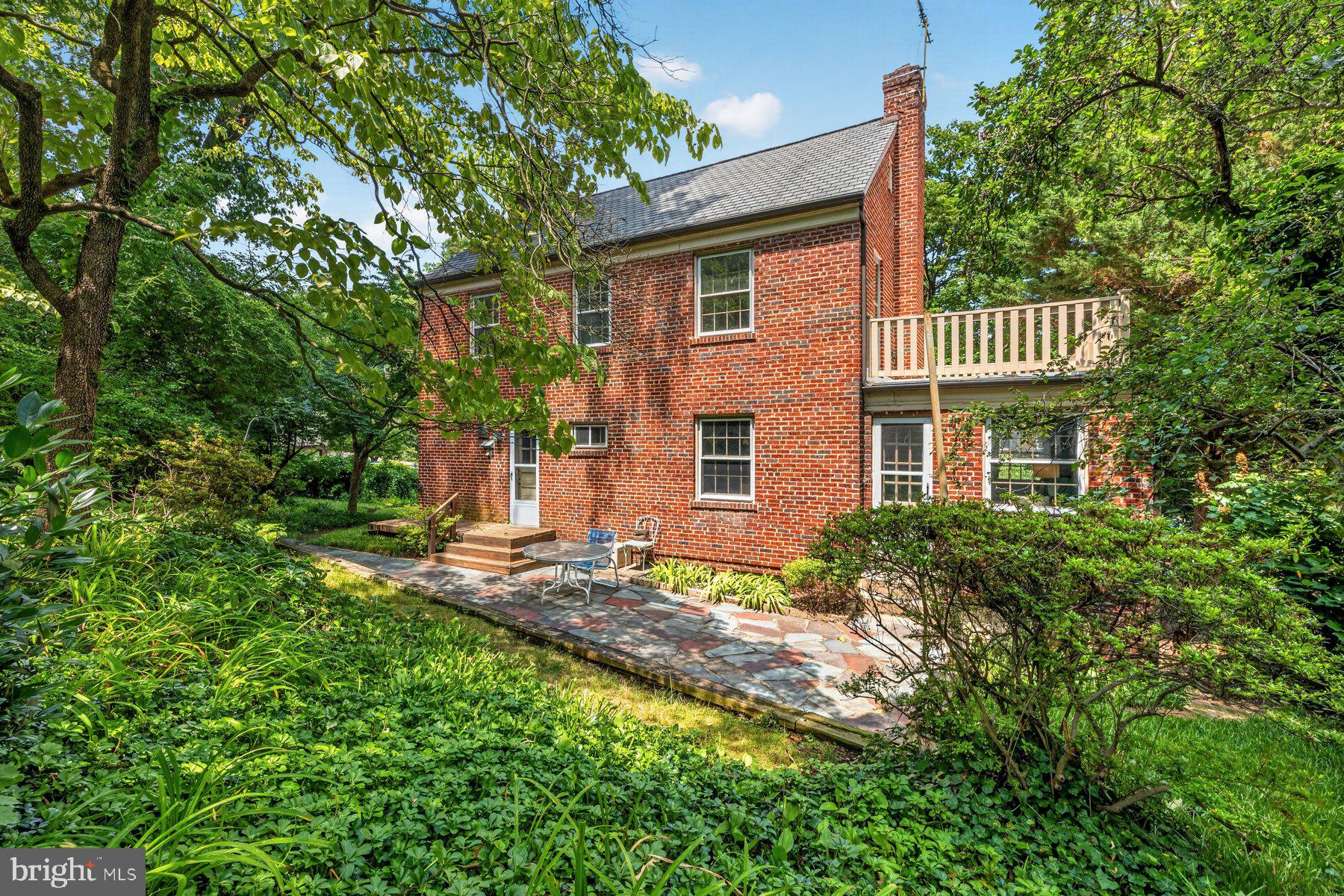 SILVER SPRING - Residential