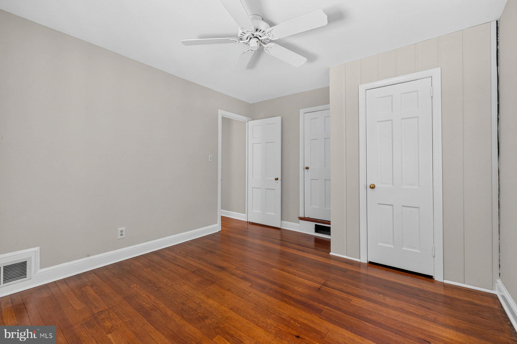 SILVER SPRING - Residential