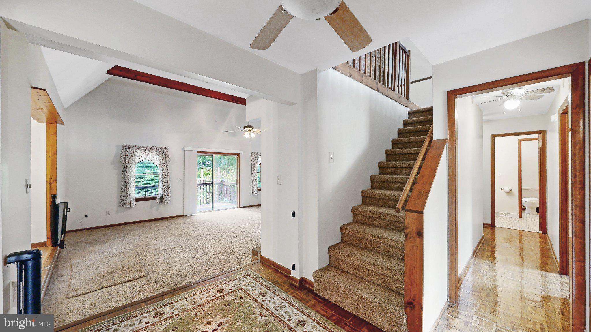 ANDREWS LAKE ESTS - Residential
