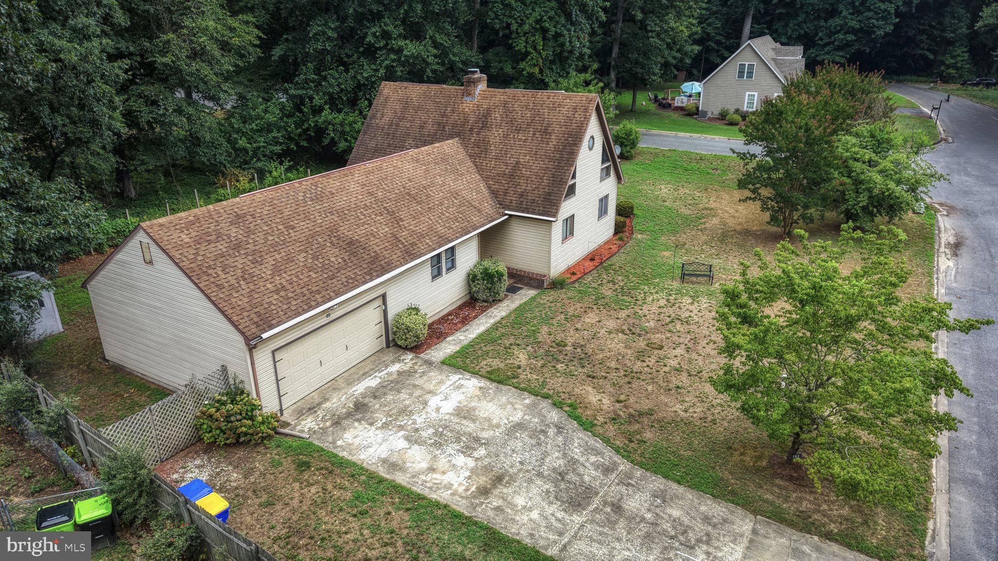 ANDREWS LAKE ESTS - Residential