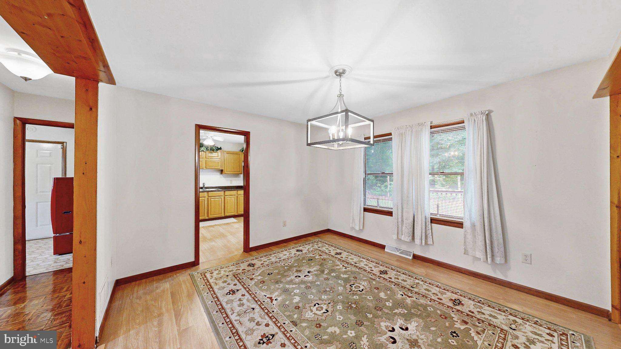 ANDREWS LAKE ESTS - Residential