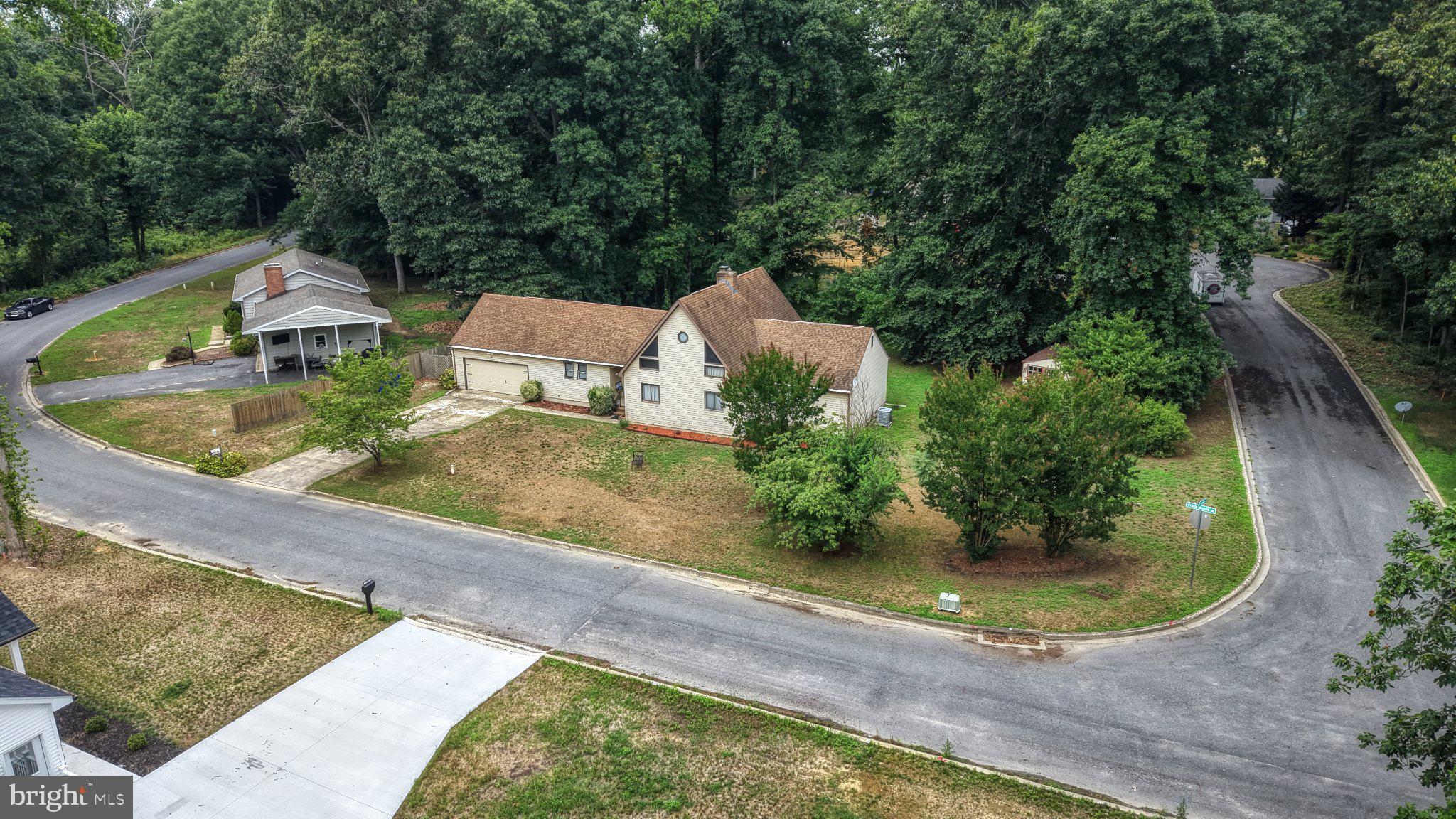 ANDREWS LAKE ESTS - Residential