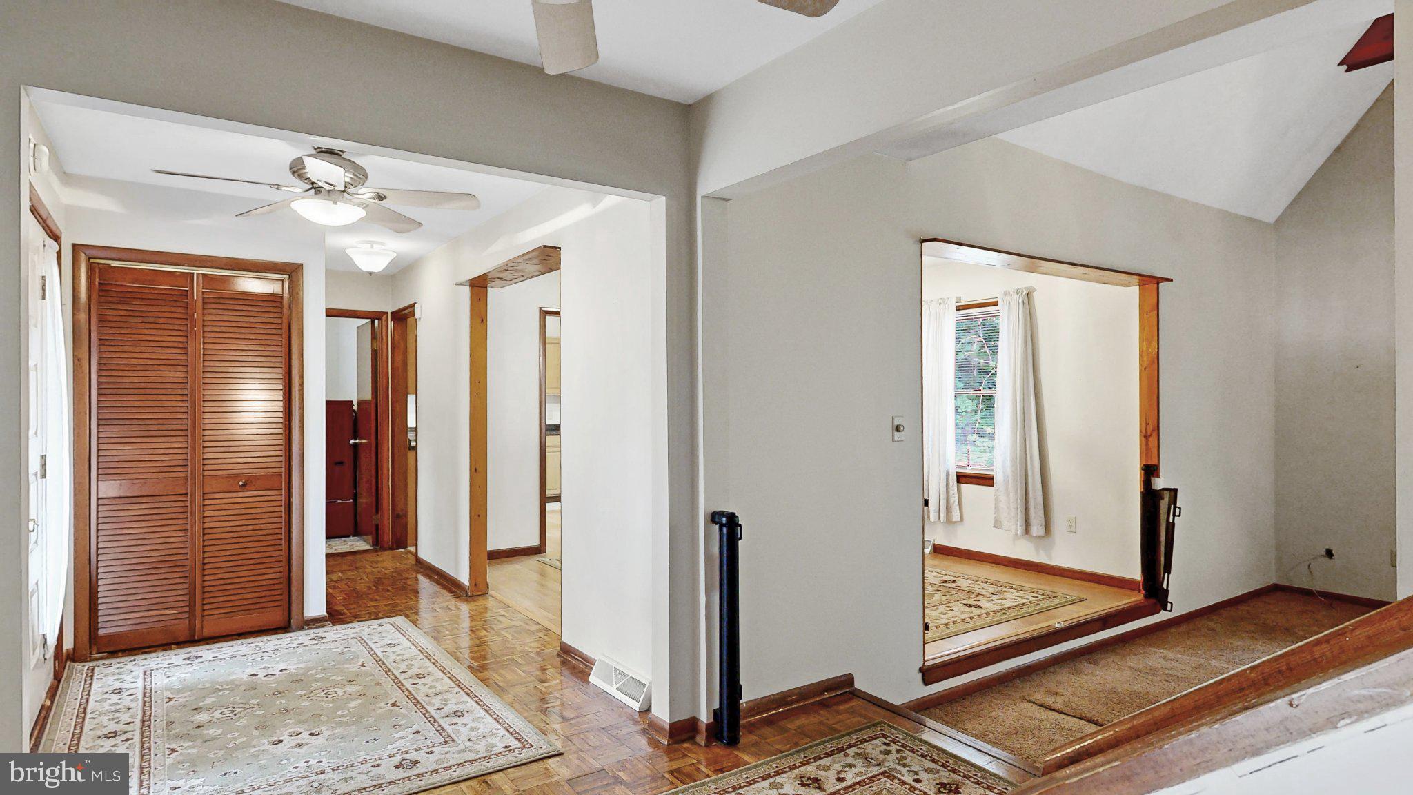 ANDREWS LAKE ESTS - Residential