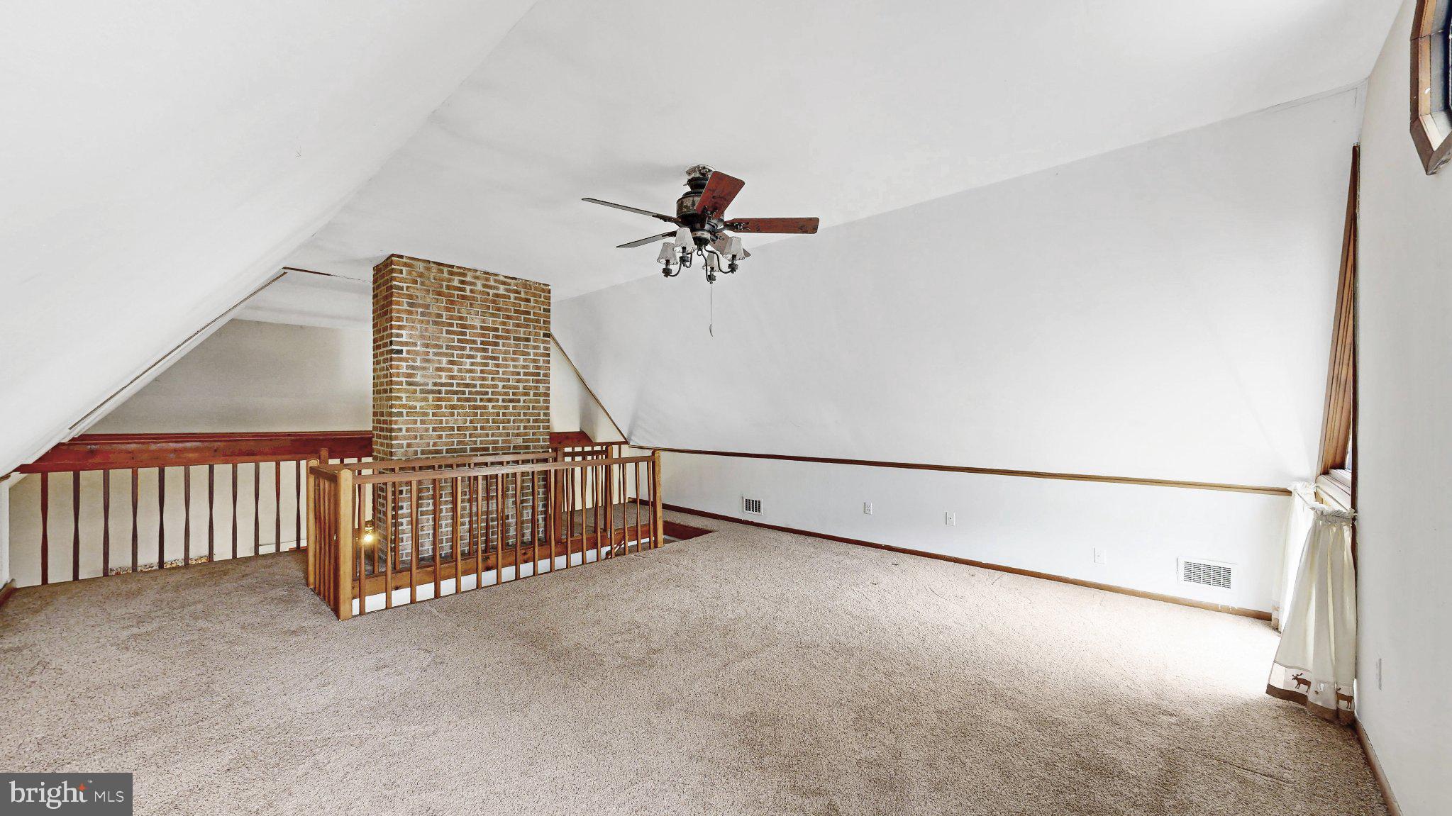 ANDREWS LAKE ESTS - Residential