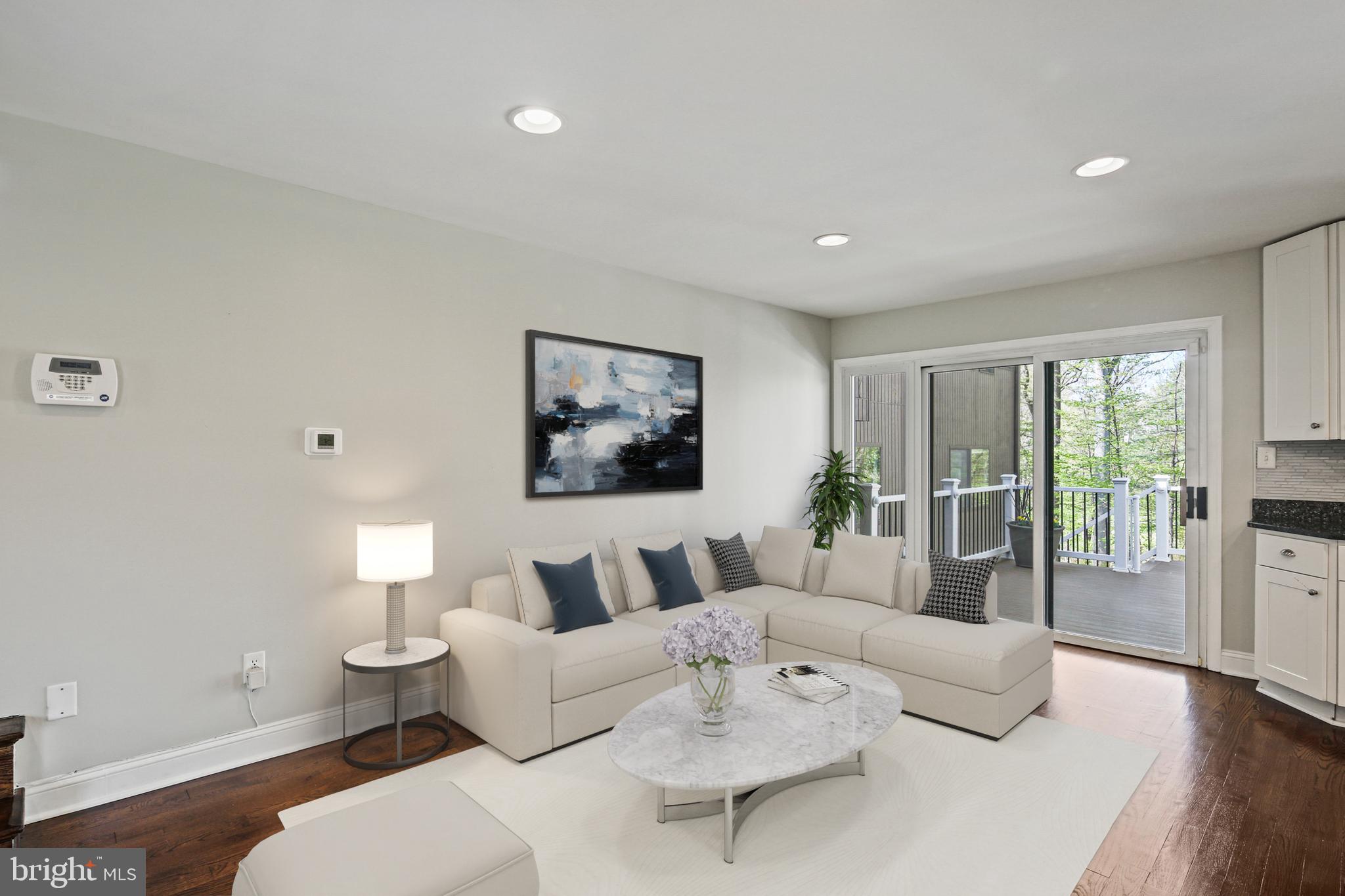 THUNDER HILL - Residential