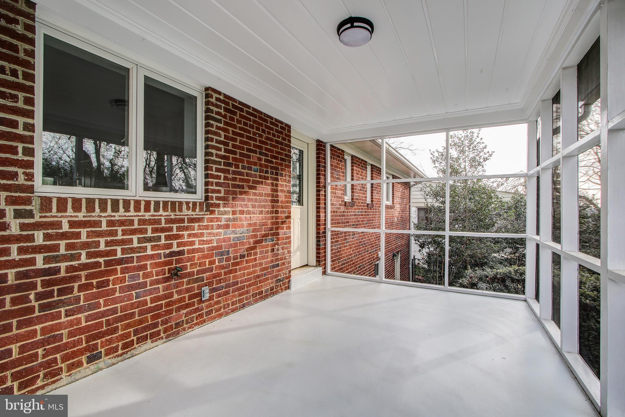 HIGH POINT - Residential