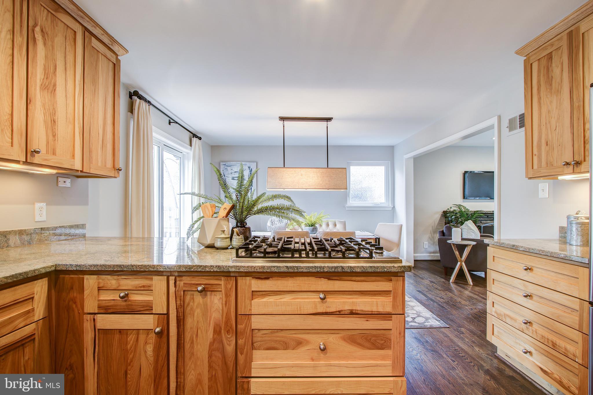 HIGH POINT - Residential