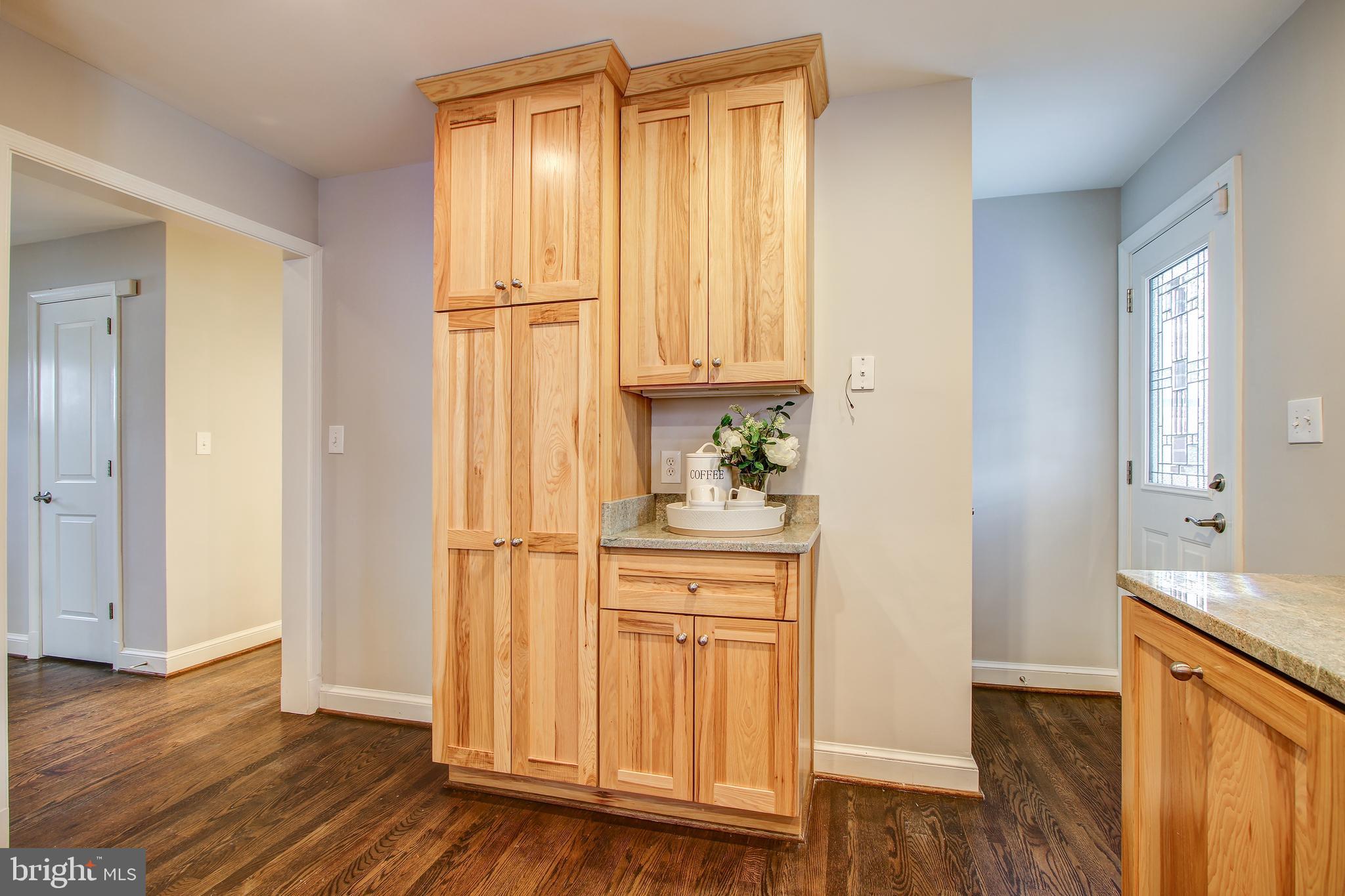 HIGH POINT - Residential