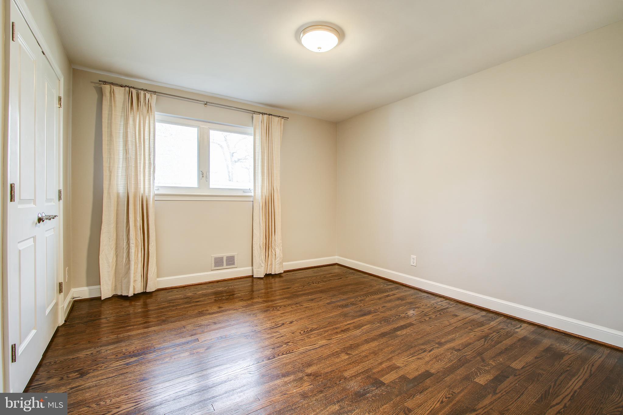 HIGH POINT - Residential
