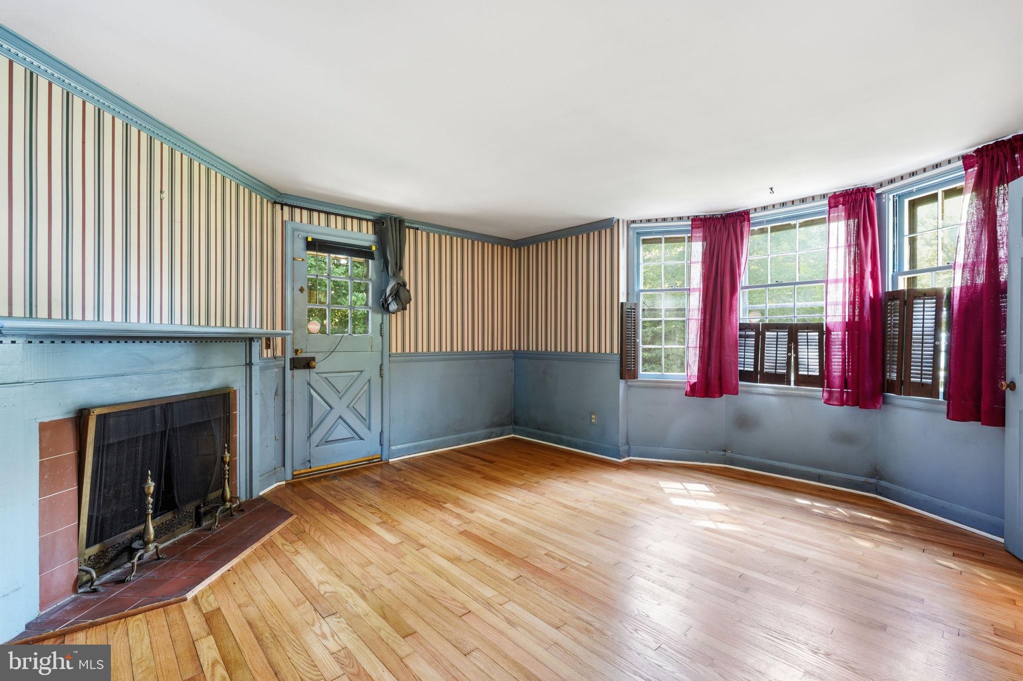 LOCH RAVEN VILLAGE - Residential