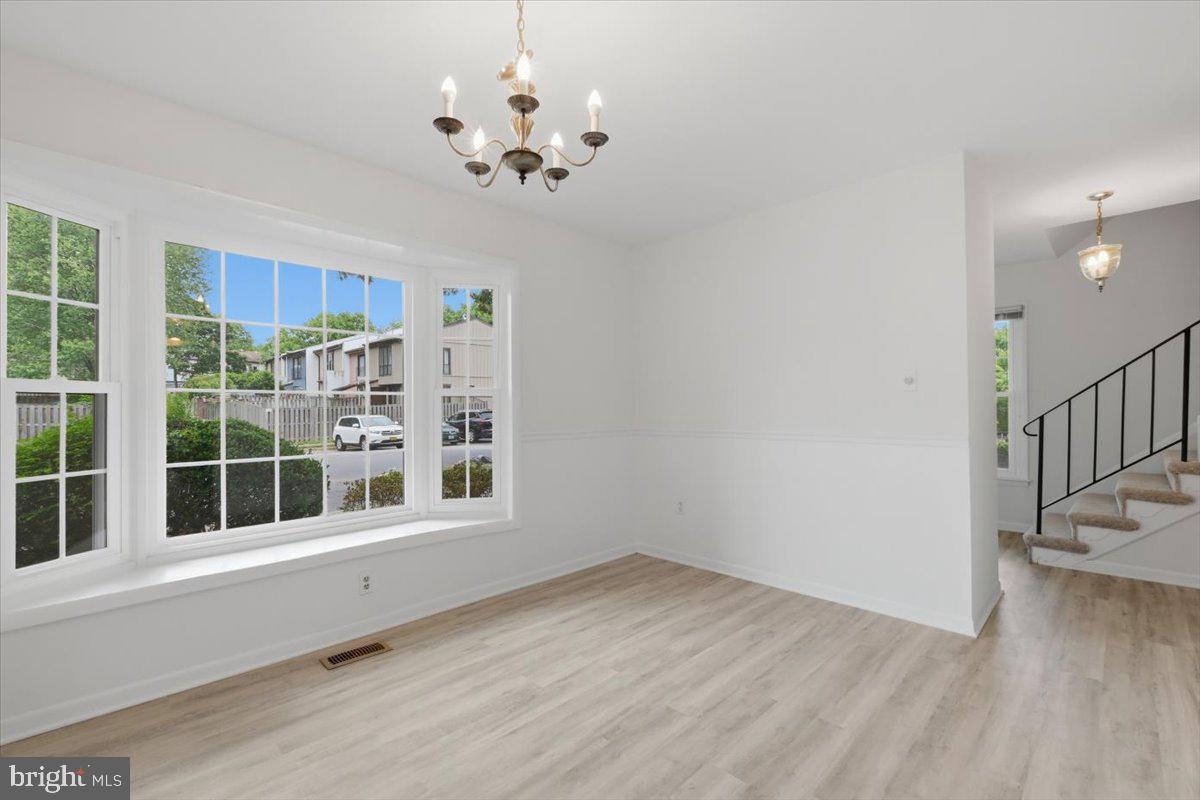 WINDSOR PARK - Residential