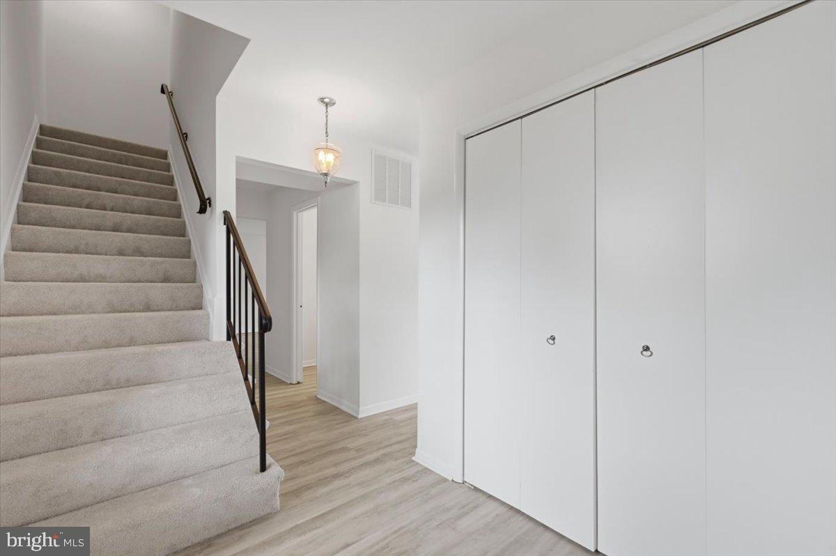 WINDSOR PARK - Residential