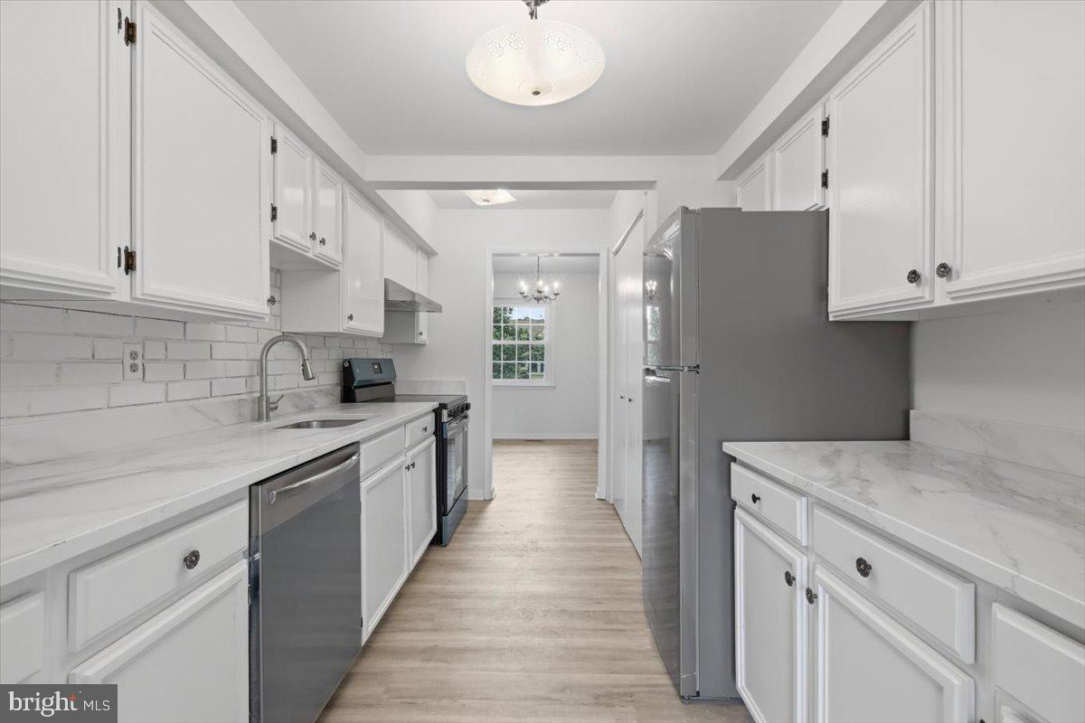 WINDSOR PARK - Residential
