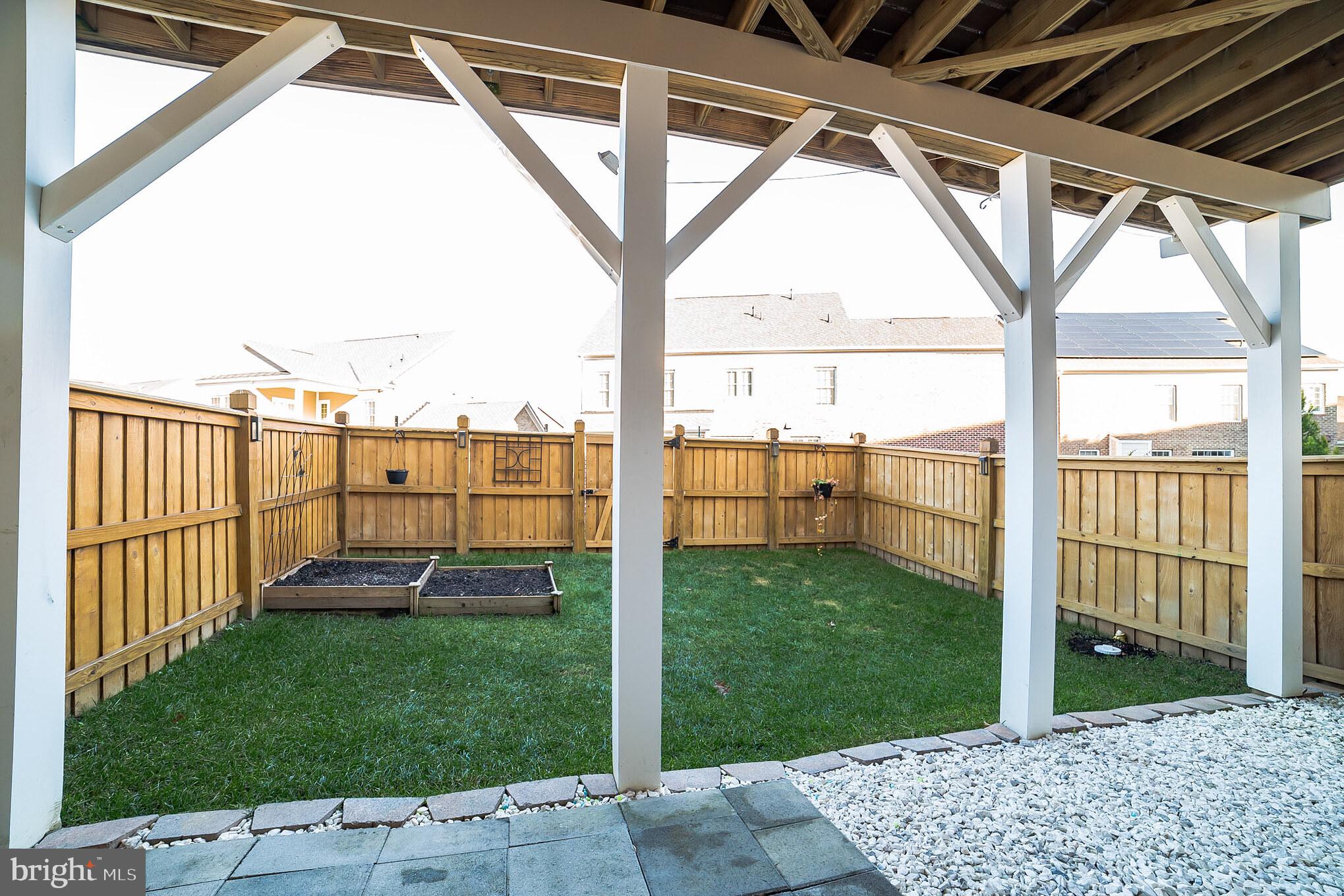 PARKLANDS AT WATKINS MILL - Residential