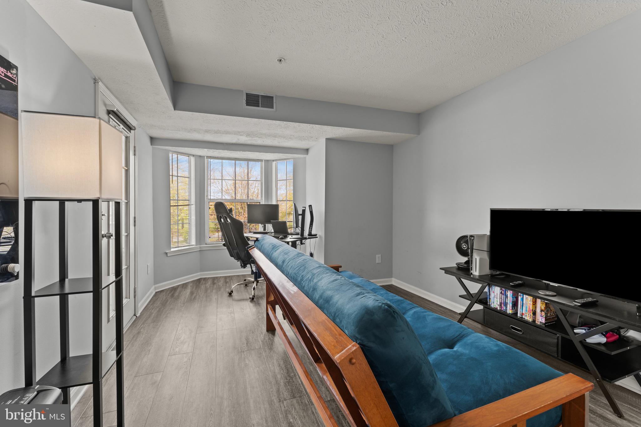 LARGO TOWN CENTER CONDOMINIUMS - Residential