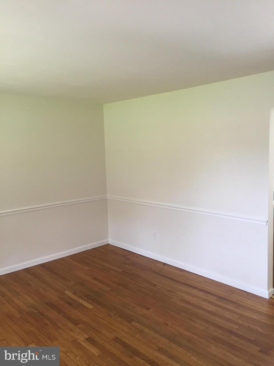 SANDY LEVEL EST SUB - Residential Lease