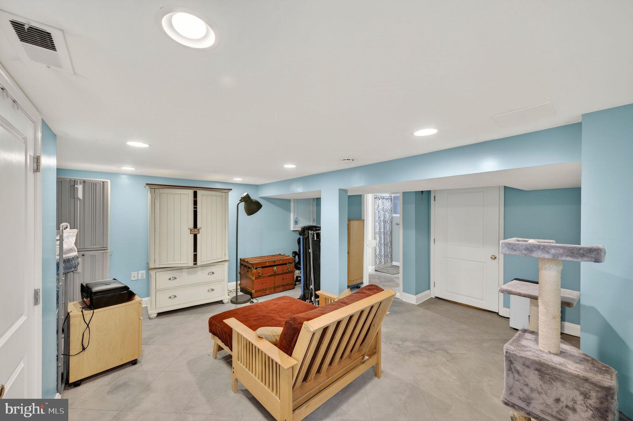 PARKTOWNE - Residential
