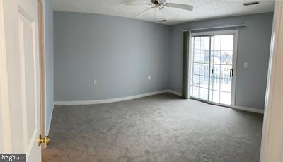SUMMERLAKE - Residential Lease