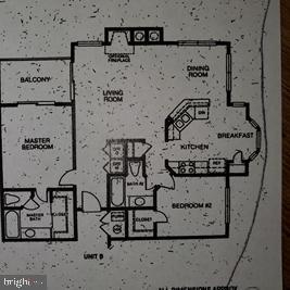 SUMMERLAKE - Residential Lease